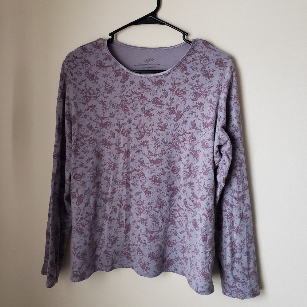 J Jill Long Sleeve Compassion Tee Size Large, Lavender with Ditsy Floral Pattern